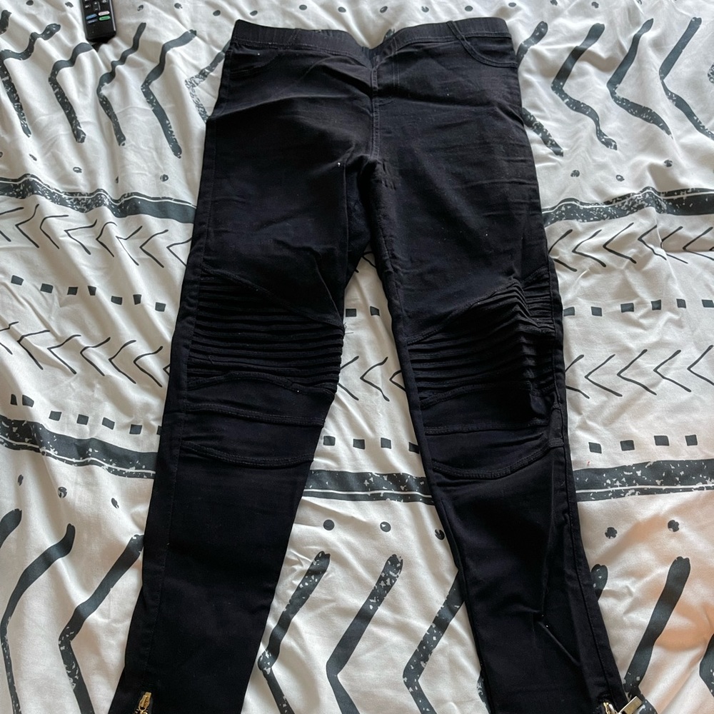 Black casual dress leggings